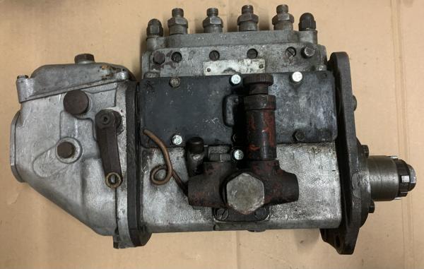 Gebr.Einspritzpumpe für U650