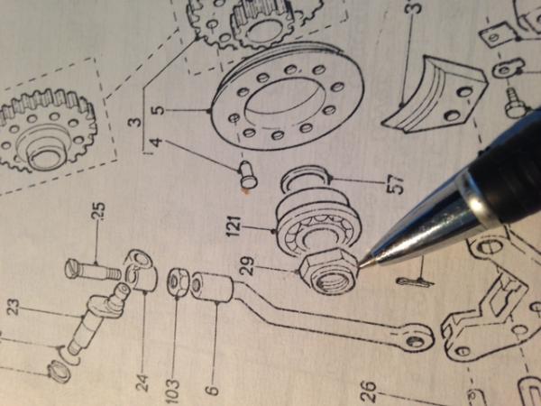 Mutter für Antriebswelle